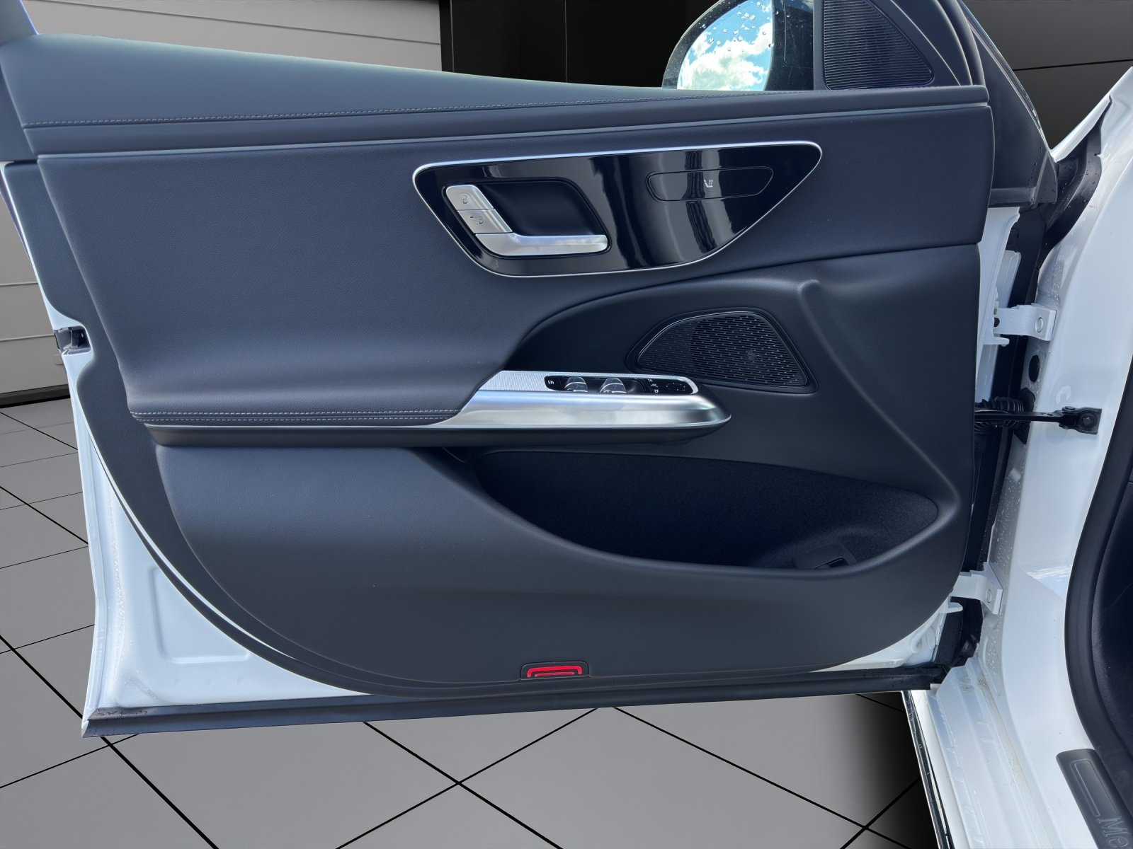MERCEDES-BENZ E 220 d T 4Matic 9G-Tronic, Hybride Leggero Diesel/Elettrica, Auto nuove, Automatico - 5
