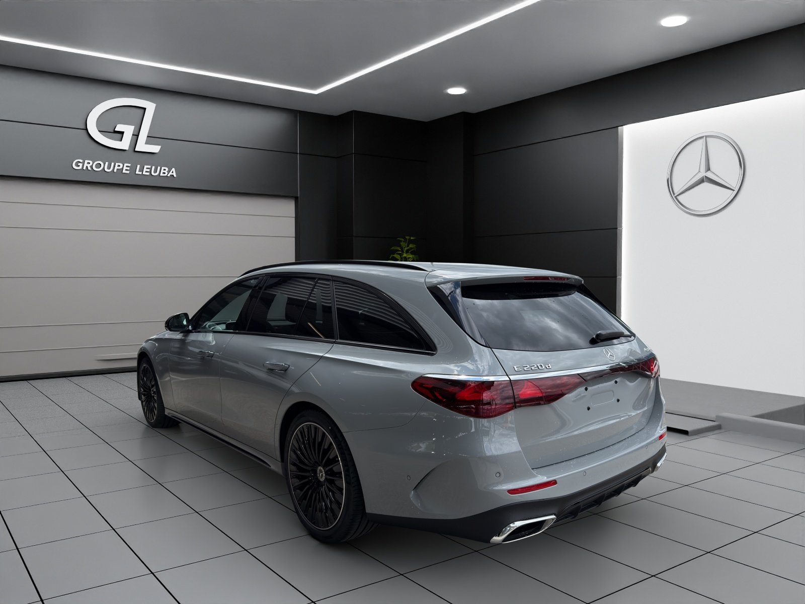 MERCEDES-BENZ E 220 d T 4Matic 9G-Tronic, Mild-Hybrid Diesel/Electric, New car, Automatic - 4