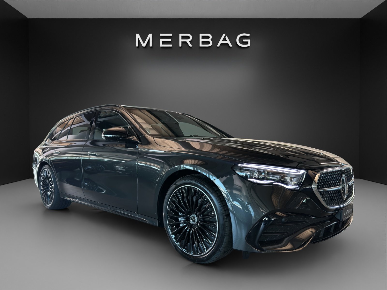 MERCEDES-BENZ E 220 d T 4M 9G-Tronic