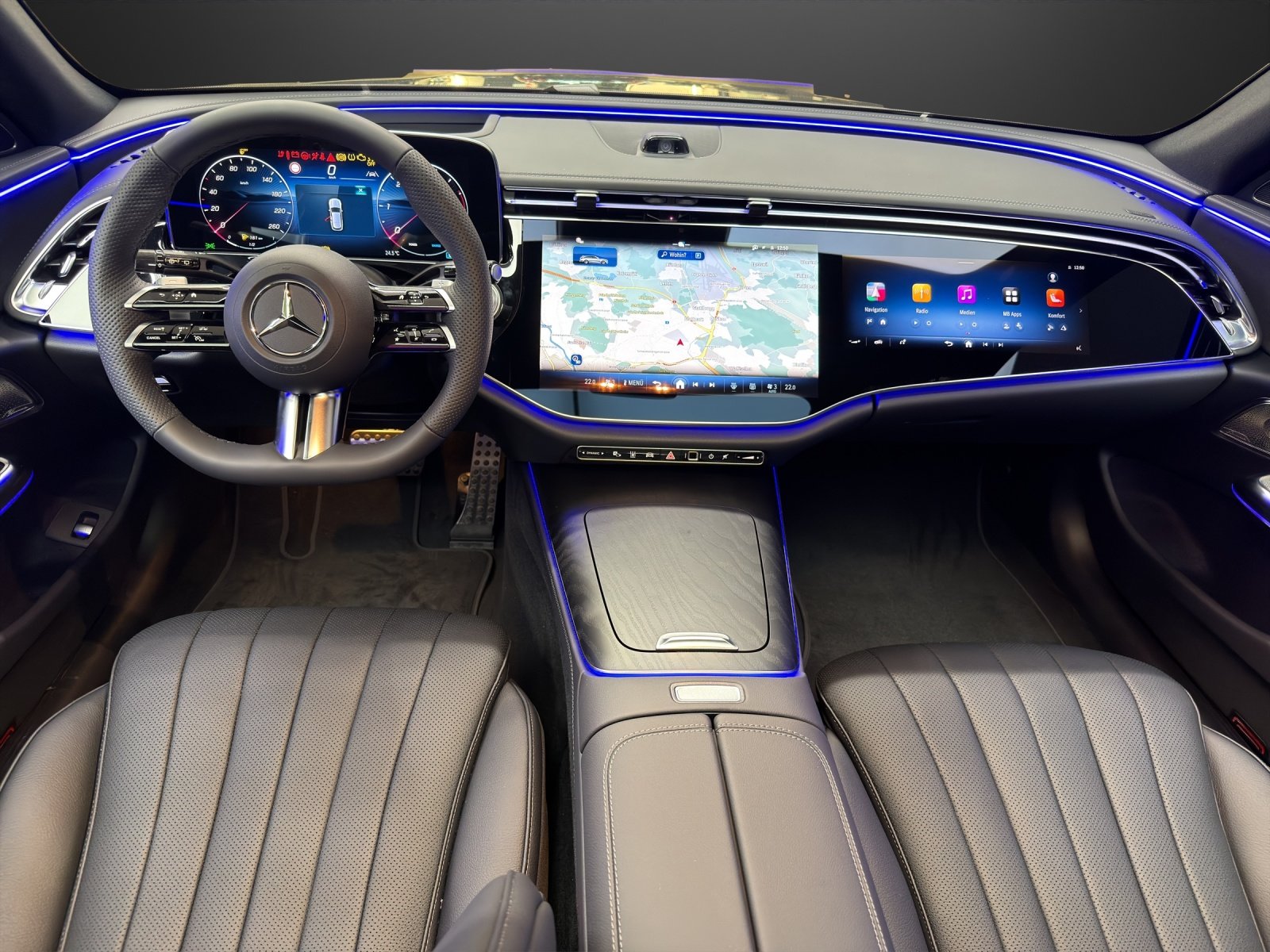 MERCEDES-BENZ E 220 d 4MATIC T-Modell Swiss Star, Hybride Léger Diesel/Électricité, Voiture nouvelle, Automatique - 7