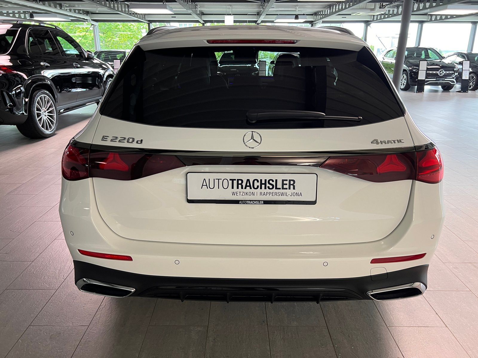 MERCEDES-BENZ E 220 d T 4Matic 9G-Tronic, Mild-Hybrid Diesel/Elektro, Neuwagen, Automatik - 5