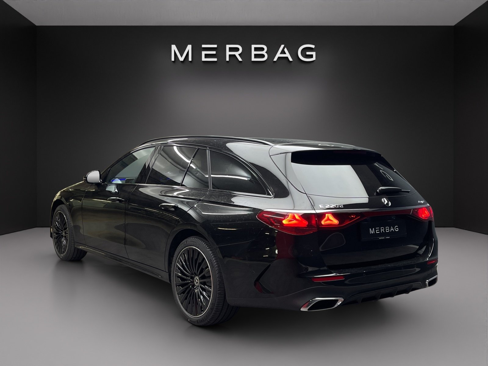 MERCEDES-BENZ E 220 d 4MATIC T-Modell, Hybride Leggero Diesel/Elettrica, Auto nuove, Automatico - 4