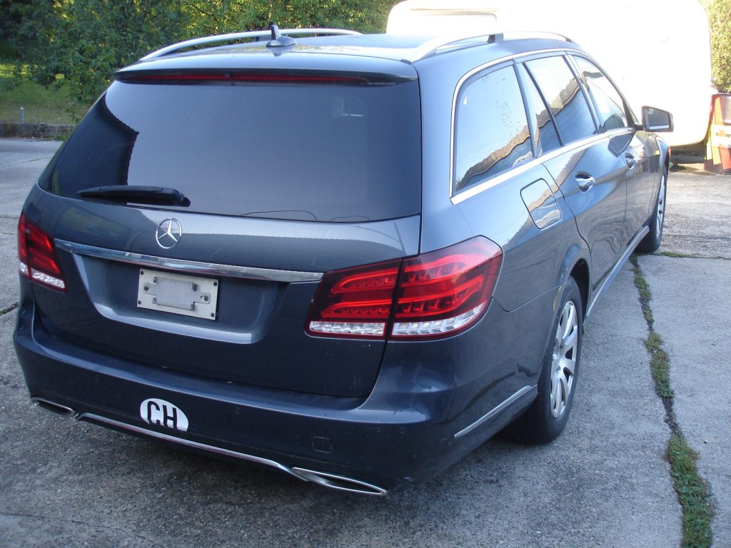 MERCEDES-BENZ E 220 CDI Avantgarde, Diesel, Occasion / Gebraucht, Automatik - 2