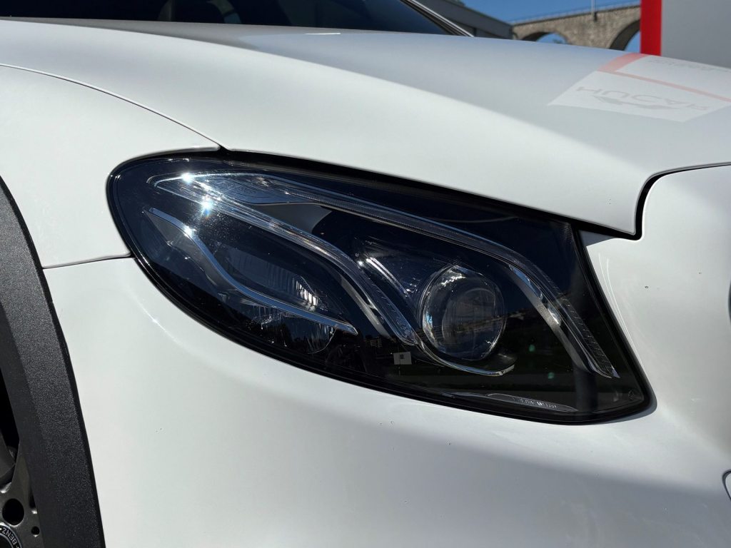 MERCEDES-BENZ E 220 d All-Terrain Avantgarde 4Matic, Diesel, Second hand / Used, Automatic - 4