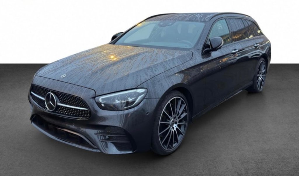 MERCEDES-BENZ E 220 d Swiss Star 4matic, Diesel, Occasion / Utilisé, Automatique - 3