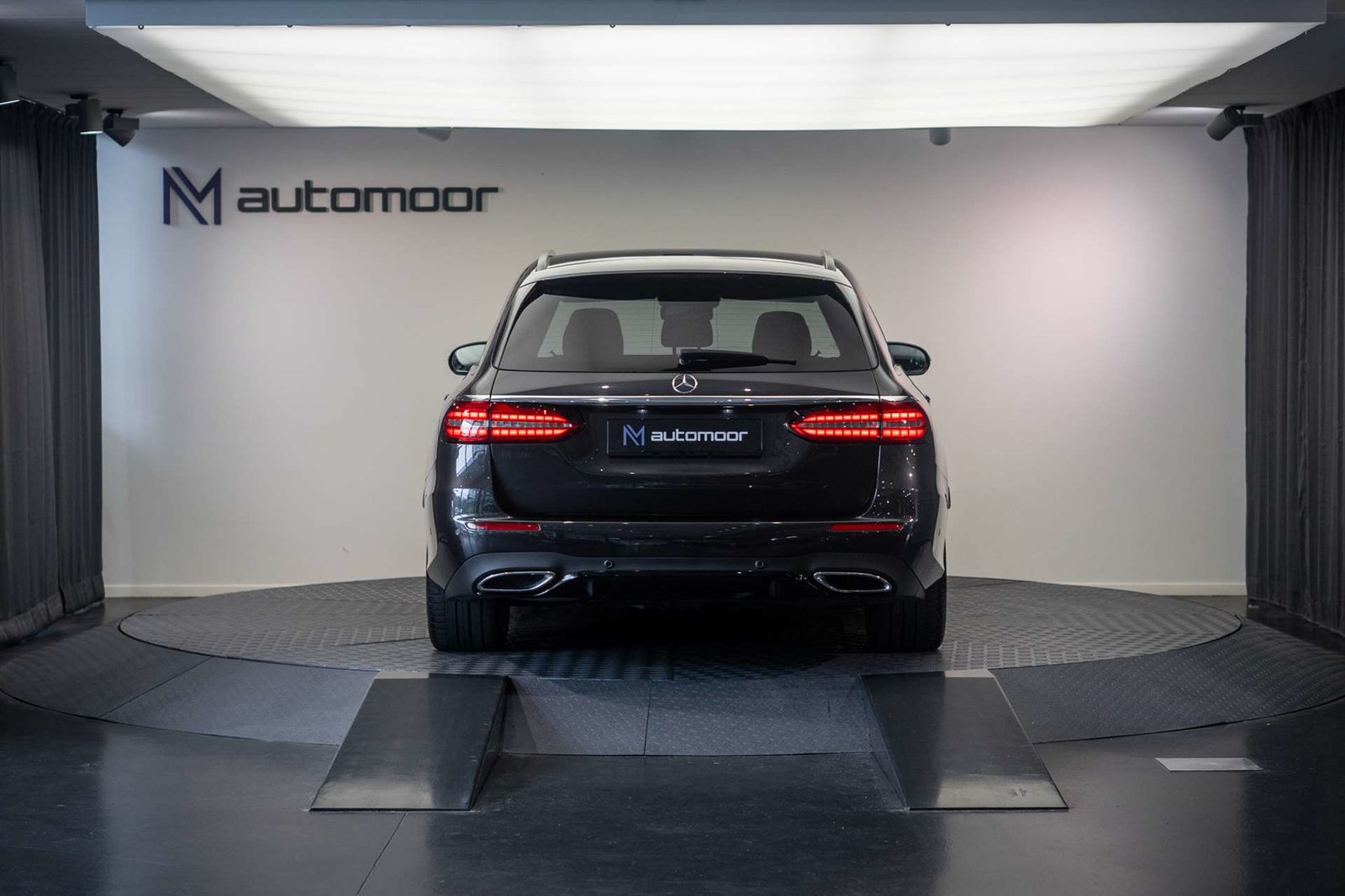 MERCEDES-BENZ E 220 d T 4Matic AMG Line 9G-Tronic *AHK* *Panorama* *Burmes, Diesel, Occasioni / Usate, Automatico - 6