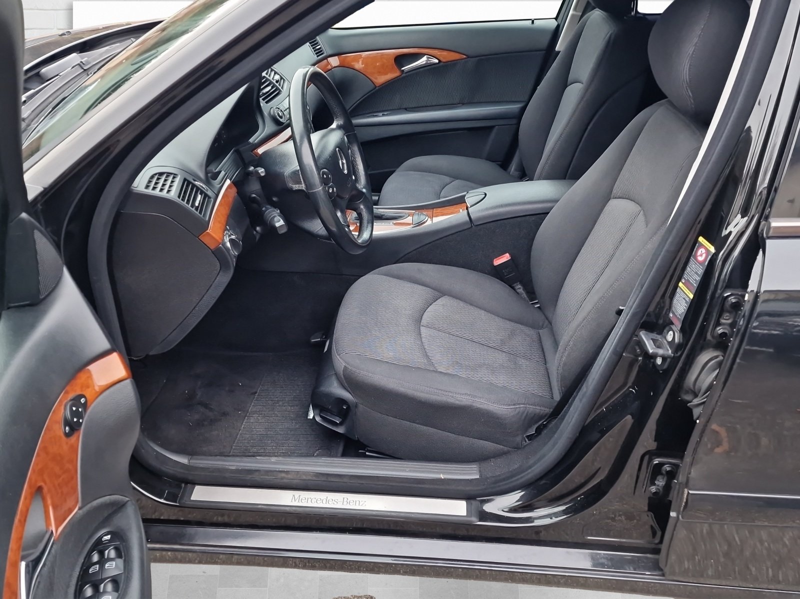 MERCEDES-BENZ E 220 CDI T, Diesel, Occasion / Gebraucht, Automatik - 5