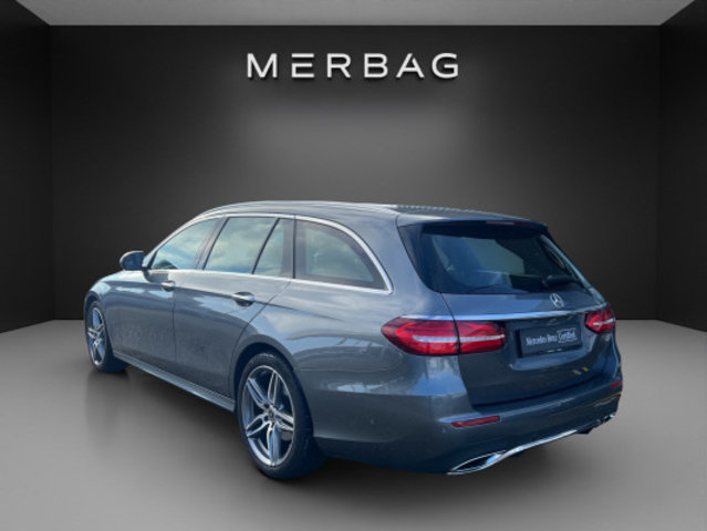 MERCEDES-BENZ E 220 d AMG Line 4Matic, Diesel, Second hand / Used, Automatic - 3