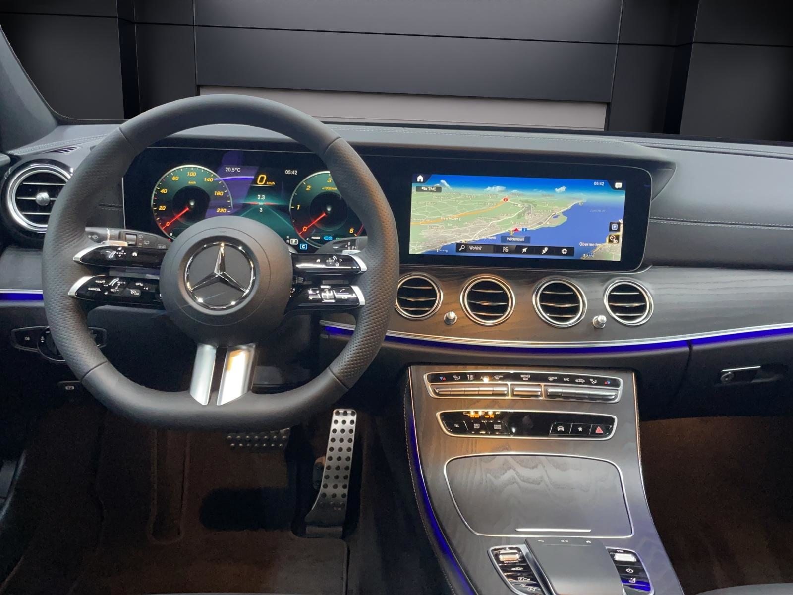 MERCEDES-BENZ E 220 d 4MATIC T-Modell Swiss Star AMG Line, Mild-Hybrid Diesel/Electric, Second hand / Used, Automatic - 6