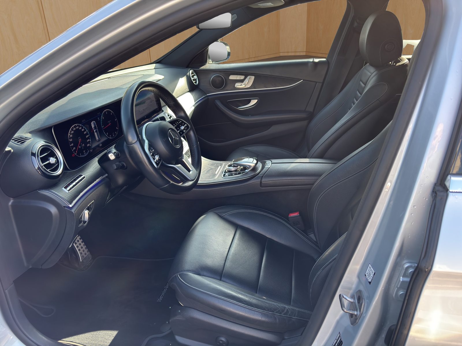 MERCEDES-BENZ E 220 d 4Matic, Diesel, Occasion / Gebraucht, Automatik - 7