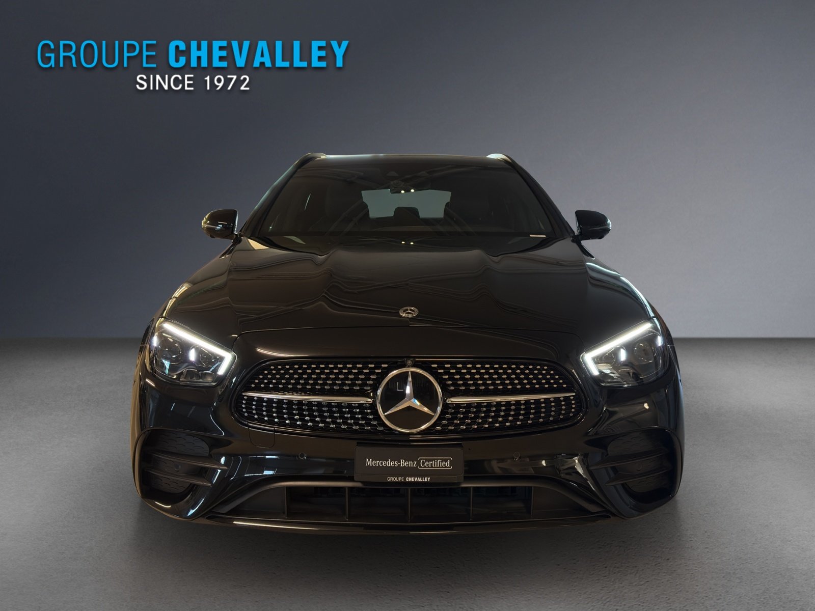 MERCEDES-BENZ E 220 d T 4M AMG Line, Diesel, Occasion / Utilisé, Automatique - 2