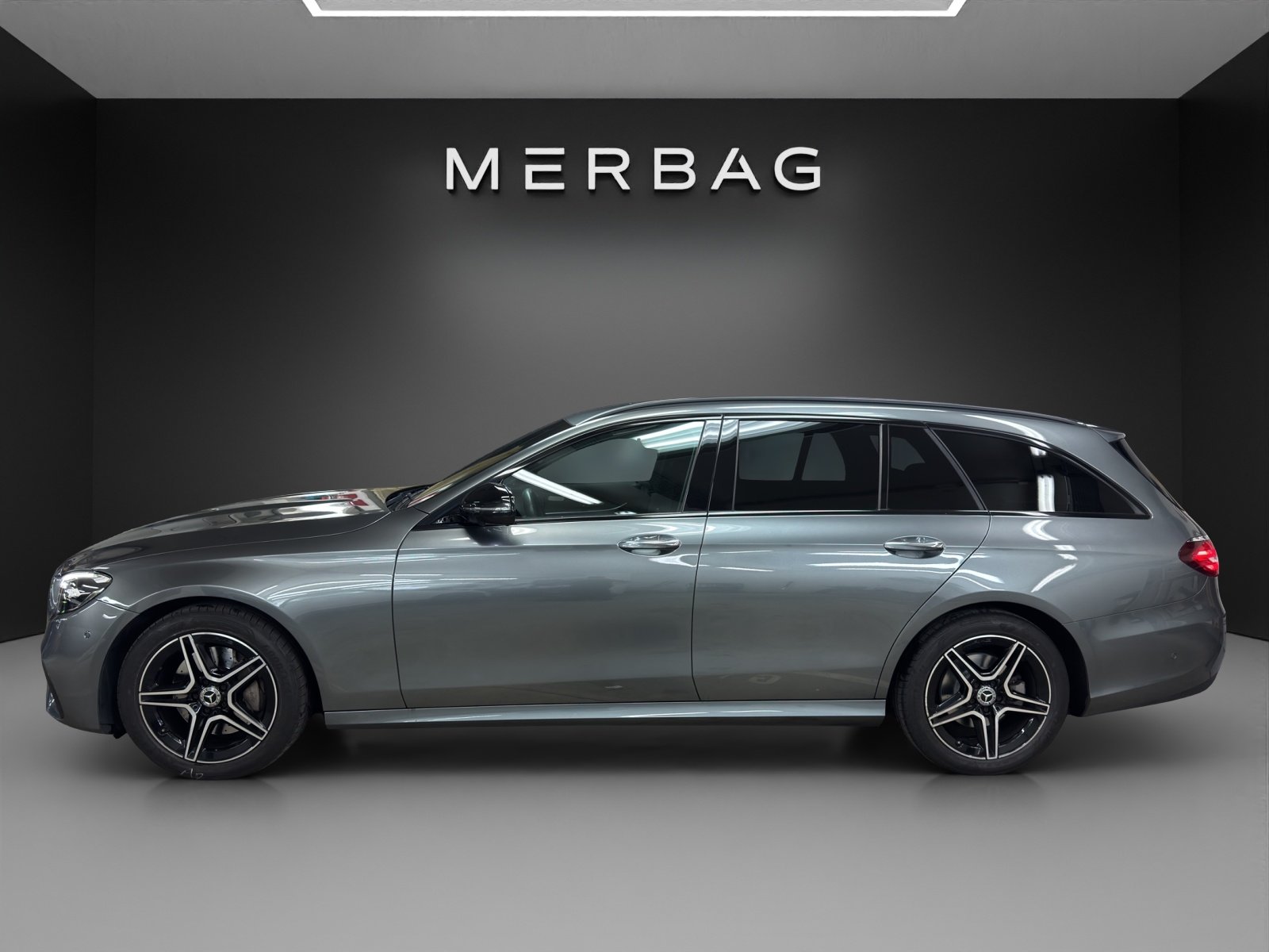 MERCEDES-BENZ E 220 d T 4M Swiss Star, Diesel, Occasioni / Usate, Automatico - 2