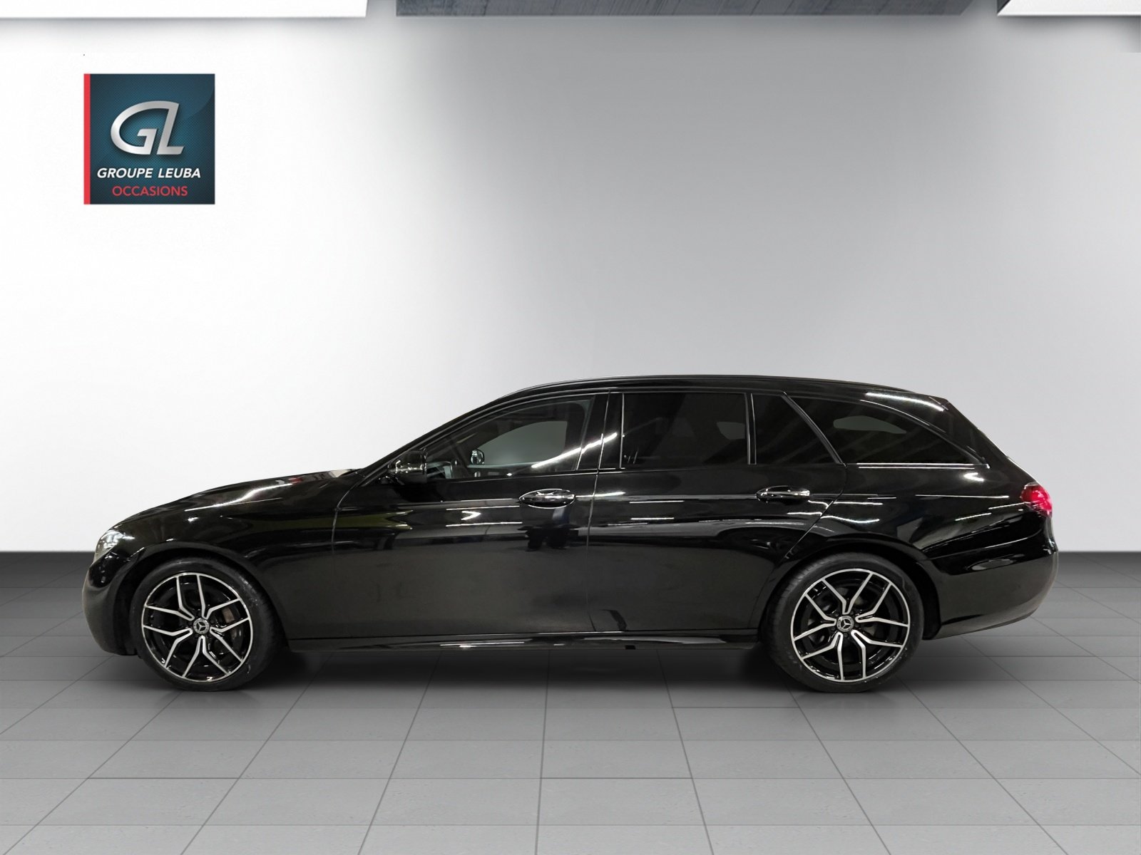 MERCEDES-BENZ E 220 d T 4Matic Swiss Star 9G-Tronic, Diesel, Occasion / Gebraucht, Automatik - 3