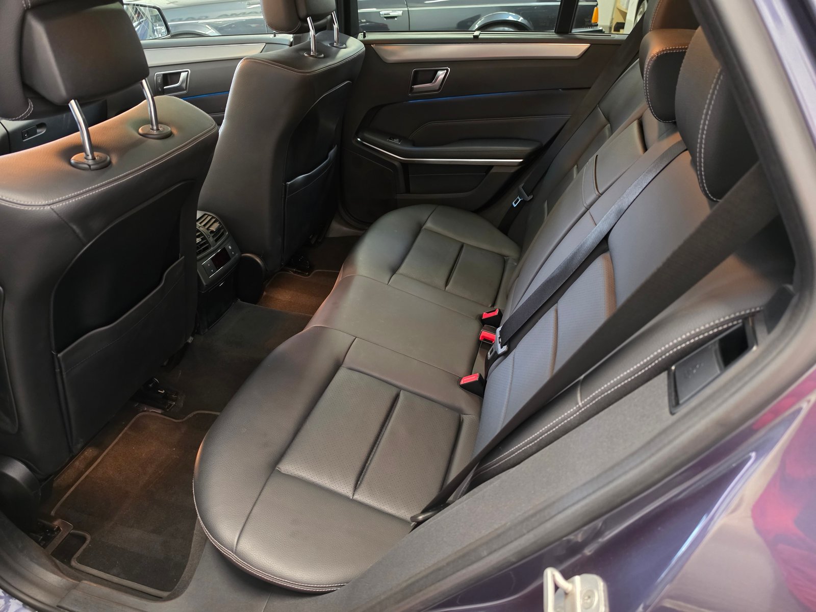 MERCEDES-BENZ E 220 BlueTEC Avantgarde Sport-Paket 4Matic 7G, Diesel, Occasion / Utilisé, Automatique - 5