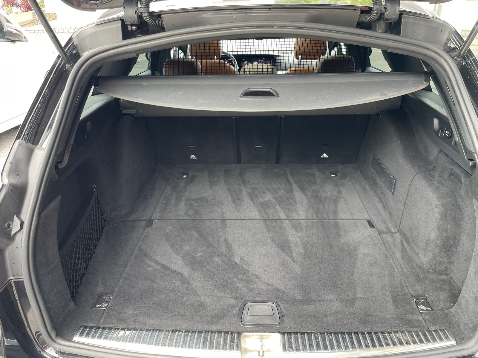 MERCEDES-BENZ E 220 d Swiss Star AMG Line 4Matic 9G-Tronic, Diesel, Occasion / Utilisé, Automatique - 6