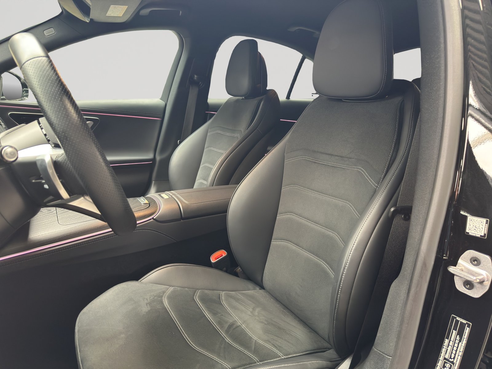 MERCEDES-BENZ E 220 d T 9G-Tronic, Mild-Hybrid Diesel/Elektro, Occasion / Gebraucht, Automatik - 6
