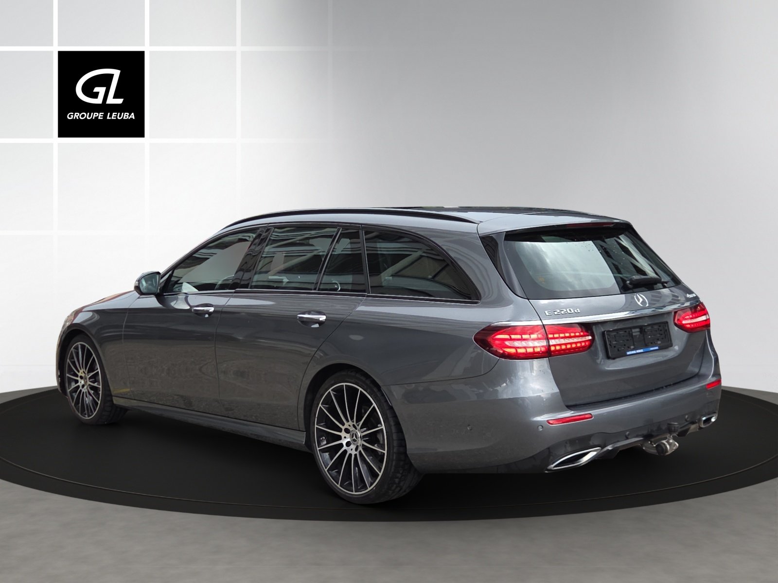 MERCEDES-BENZ E 220 d T AMG Line 9G-Tronic, Diesel, Occasion / Utilisé, Automatique - 5