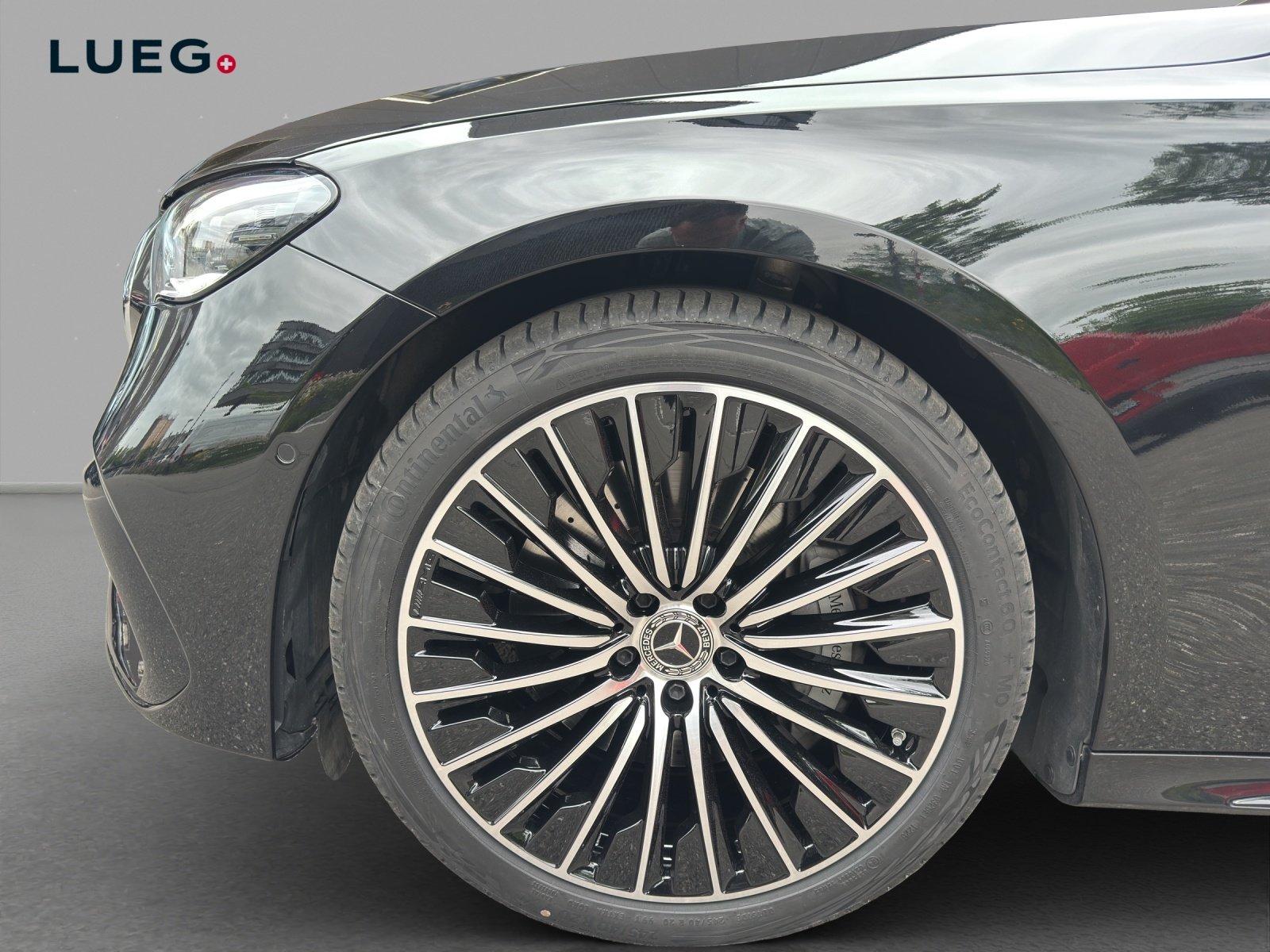 MERCEDES-BENZ E 220 d T 4Matic 9G-Tronic, Mild-Hybrid Diesel/Elektro, Occasion / Gebraucht, Automatik - 7