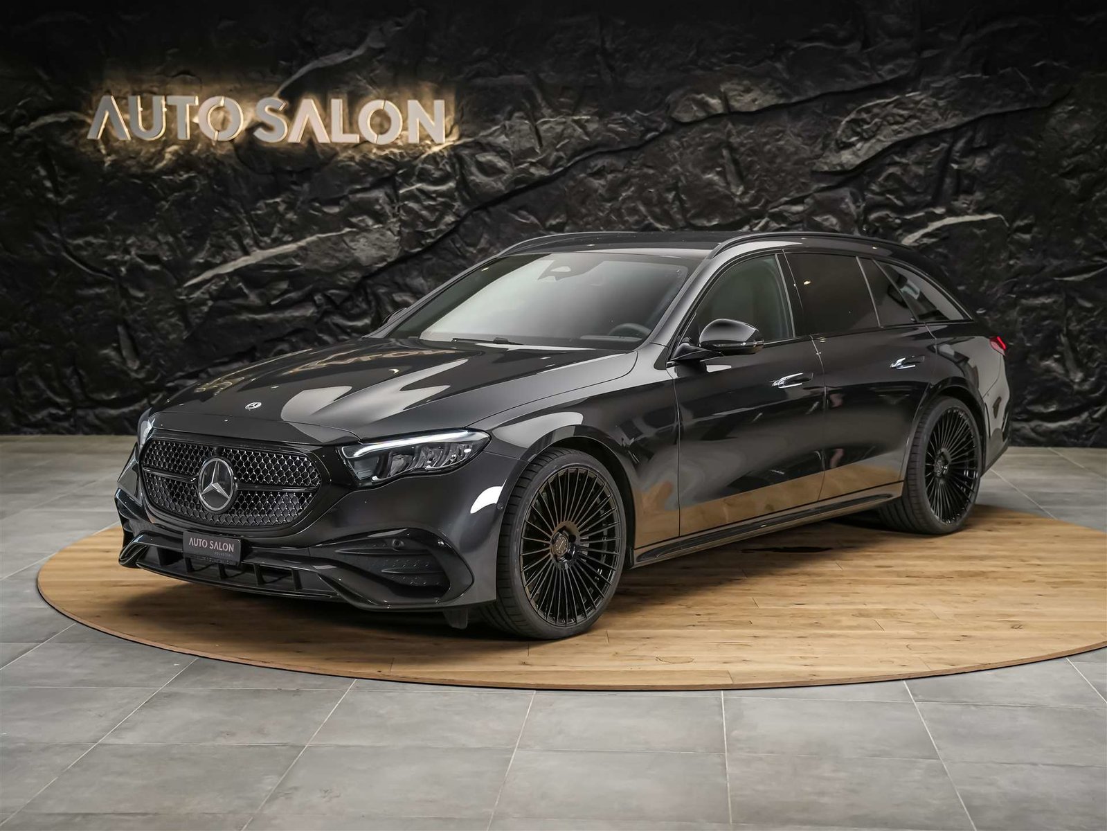 MERCEDES-BENZ E 220 d AMG Line 4matic Kombi *Werksgarantie*2, Diesel, Occasion / Utilisé, Automatique - 2
