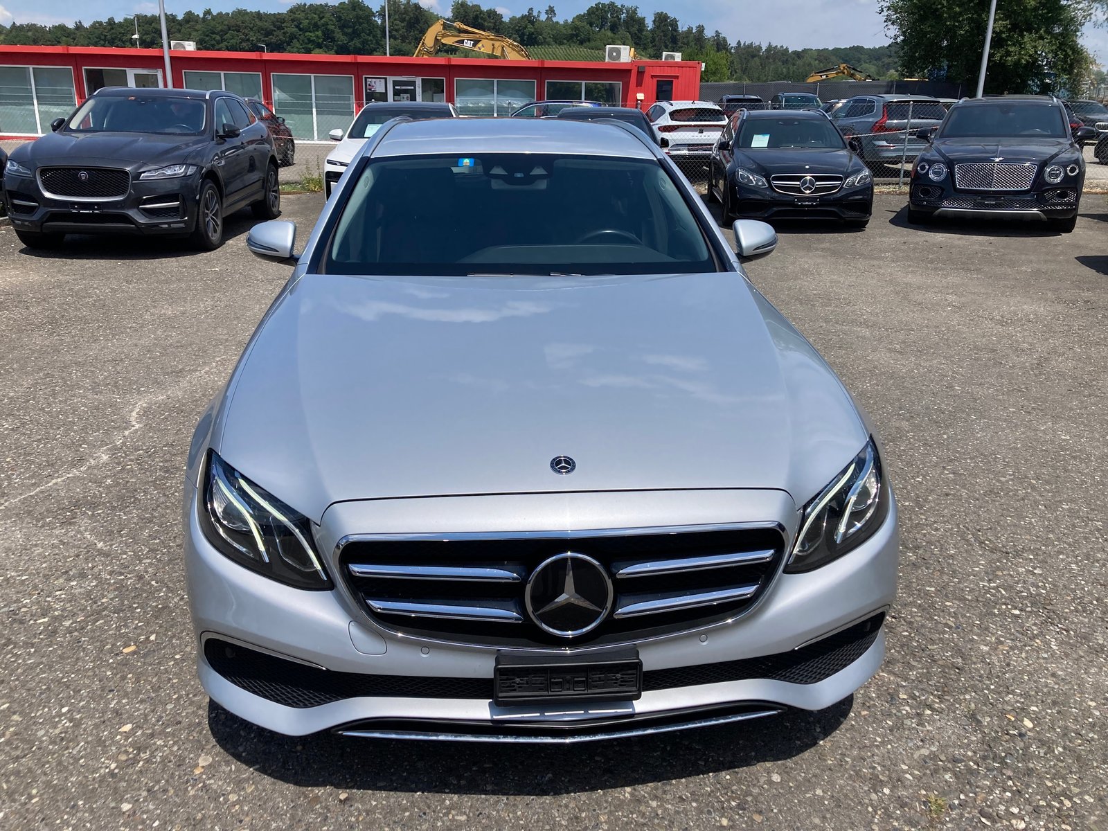 MERCEDES-BENZ E 220 d Avantgarde 4Matic 9G-Tronic, Diesel, Occasion / Utilisé, Automatique - 3