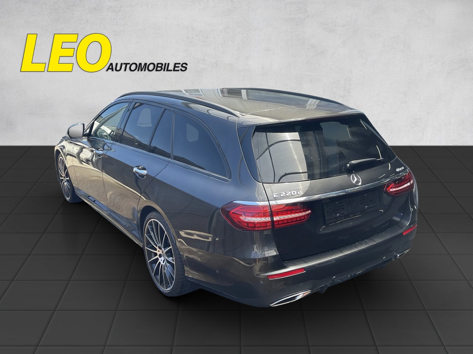 MERCEDES-BENZ E 220 d T 4Matic Avantgarde 9G-Tronic, Diesel, Occasion / Utilisé, Automatique - 4