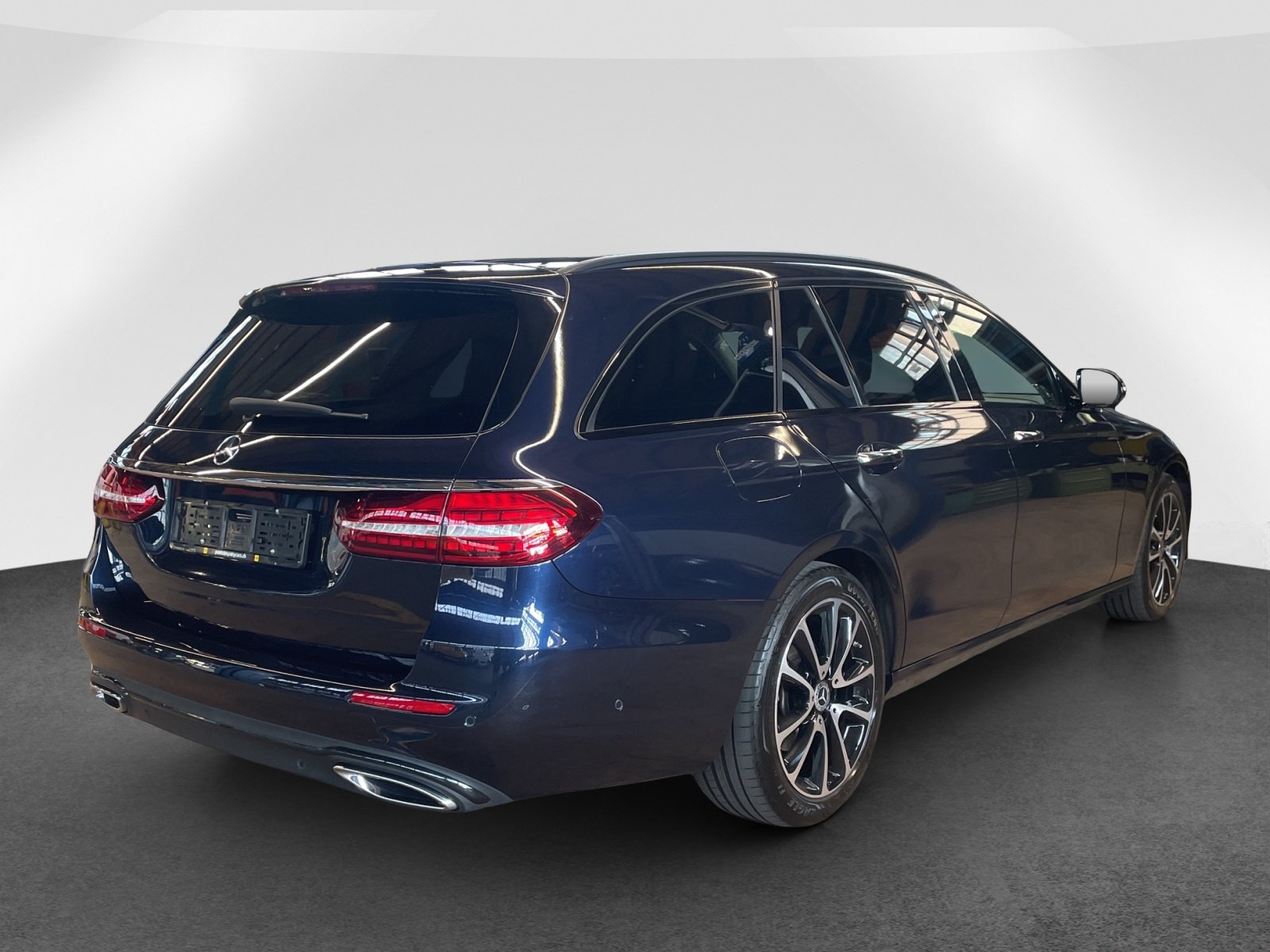 MERCEDES-BENZ E 220 d Avantgarde 4matic Kombi, Mild-Hybrid Diesel/Elektro, Occasion / Gebraucht, Automatik - 6