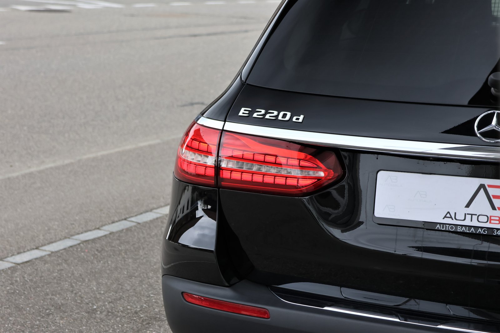 MERCEDES-BENZ E 220 d All-Terrain 4Matic Avantgarde 9G-Troni, Diesel, Occasion / Gebraucht, Automatik - 6