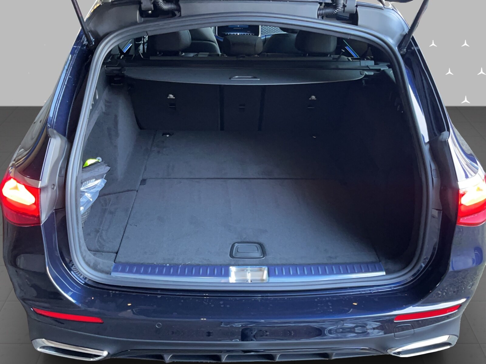 MERCEDES-BENZ E 220 d T 4Matic 9G-Tronic, Mild-Hybrid Diesel/Electric, Second hand / Used, Automatic - 7
