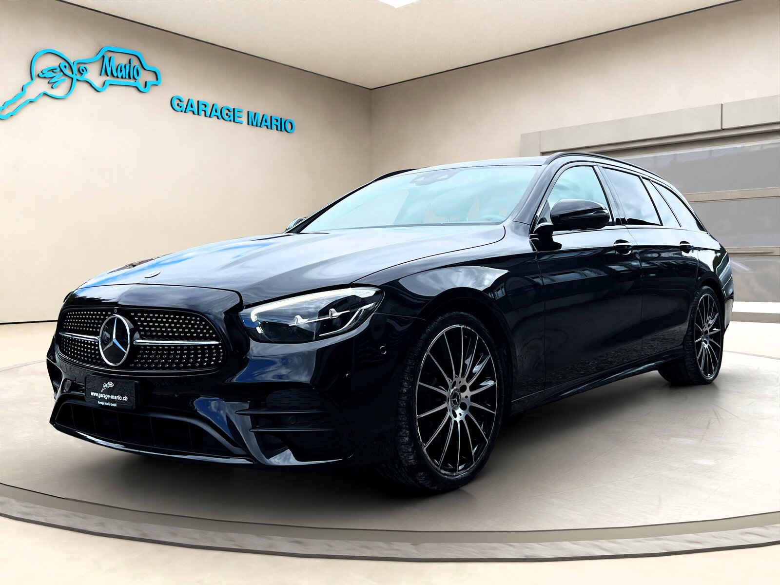 MERCEDES-BENZ E 220 d T 4MaticAMG Line9G-Tronic CH-Fahrzeug, Mild-Hybrid Diesel/Elektro, Occasion / Gebraucht, Automatik - 3