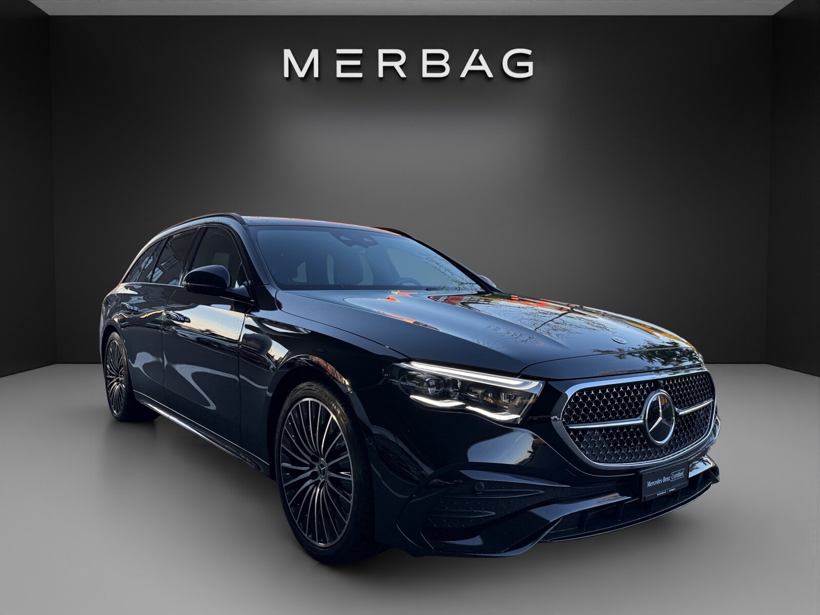 MERCEDES-BENZ E 220 d T 4Matic 9G-Tronic