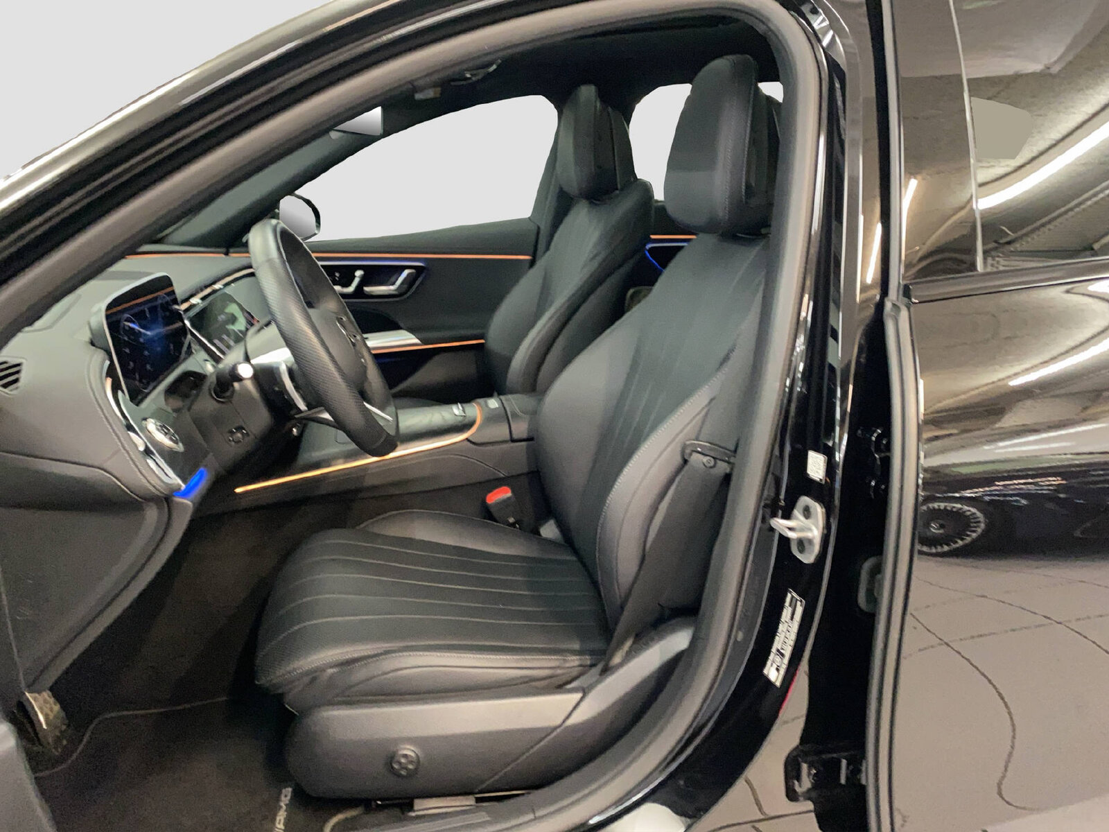 MERCEDES-BENZ E 220 d AMG Line 4MATIC Kombi, Hybride Leggero Diesel/Elettrica, Occasioni / Usate, Automatico - 7