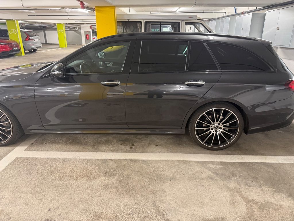 MERCEDES-BENZ E 220 d Swiss Star 4matic, Diesel, Occasion / Utilisé, Automatique - 5