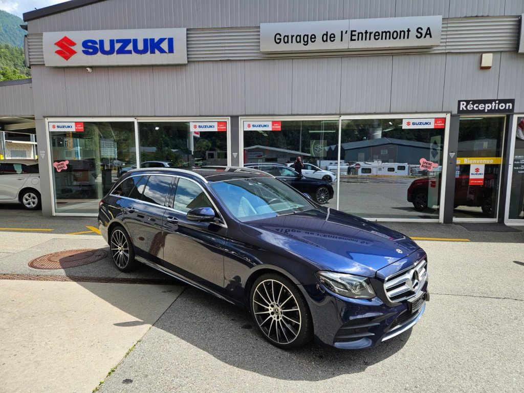 MERCEDES-BENZ E 220 d Swiss Star AMG Line 4Matic 9G-Tronic