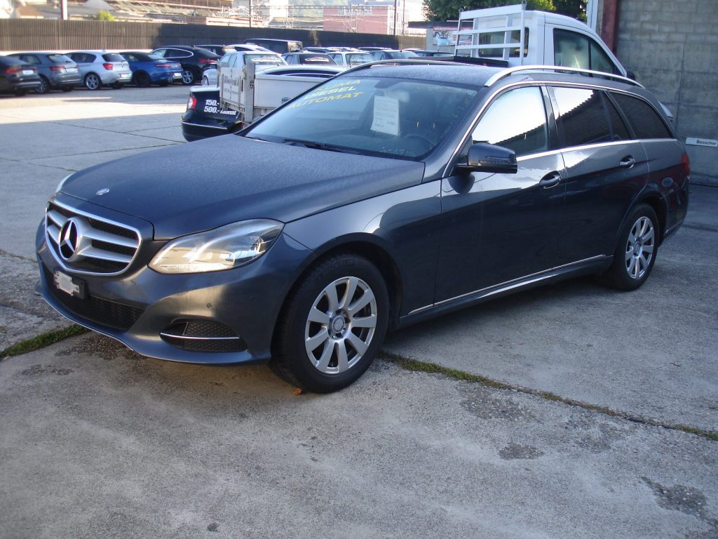 MERCEDES-BENZ E 220 CDI Avantgarde