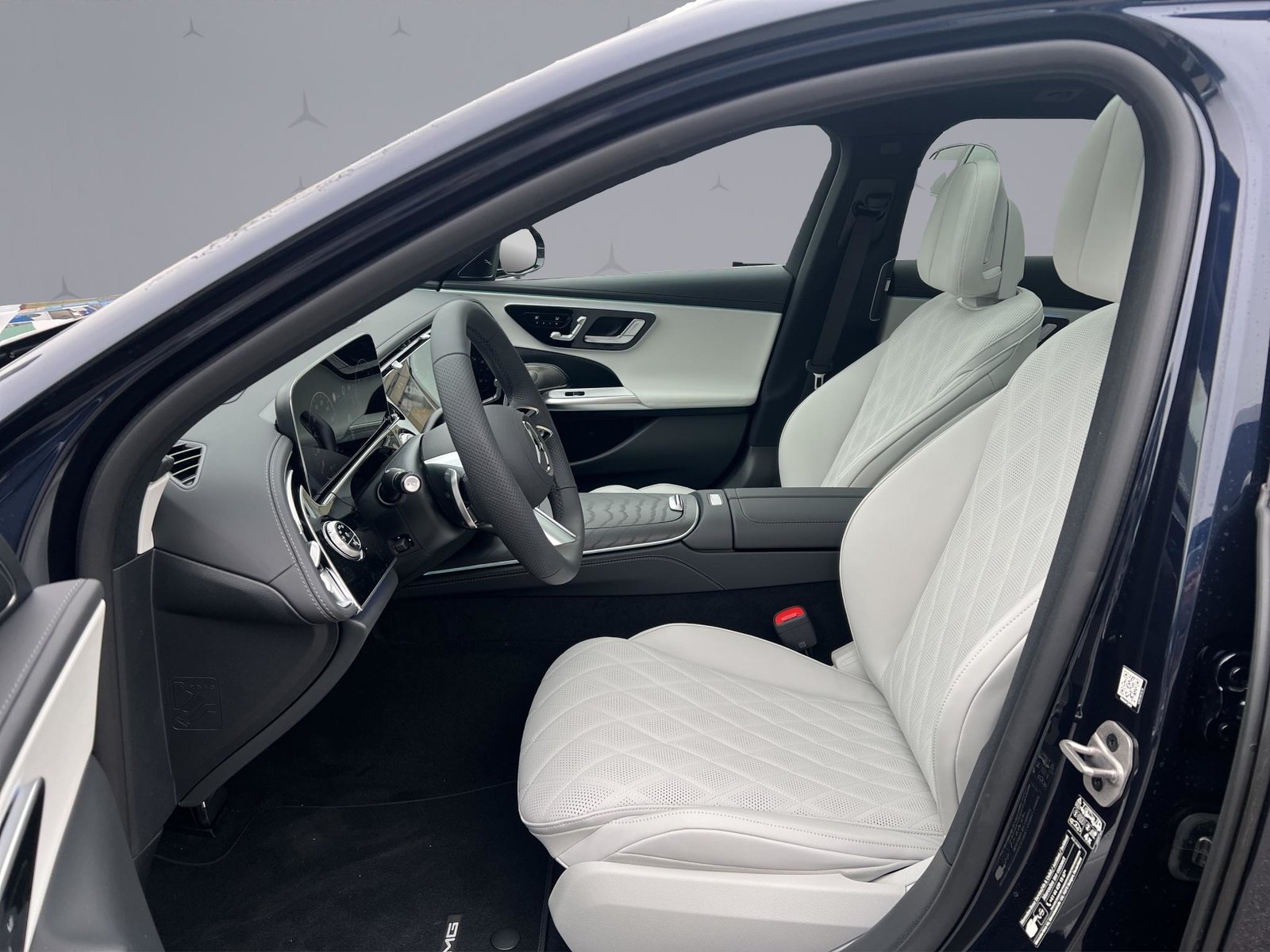MERCEDES-BENZ E 220 d AMG Line 4matic Kombi, Mild-Hybrid Diesel/Elektro, Vorführwagen, Automatik - 7