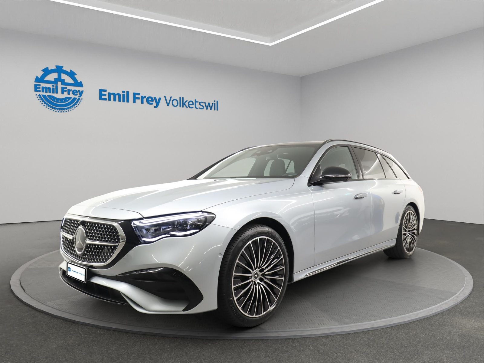 MERCEDES-BENZ E 220 d AMG Line 4Matic T-Modell