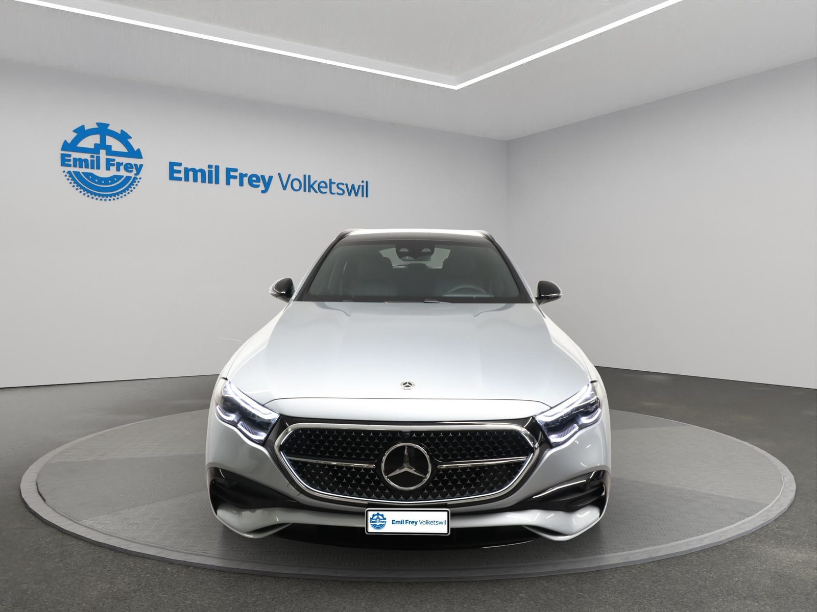 MERCEDES-BENZ E 220 d AMG Line 4Matic T-Modell, Hybride Leggero Diesel/Elettrica, Auto dimostrativa, Automatico - 4