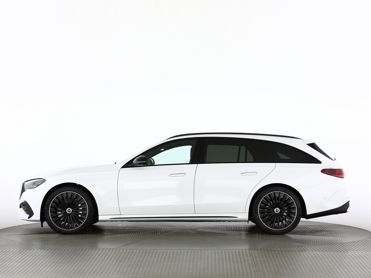 MERCEDES-BENZ E 220 d T 4Matic 9G-Tronic, Mild-Hybrid Diesel/Elektro, Vorführwagen, Automatik - 3