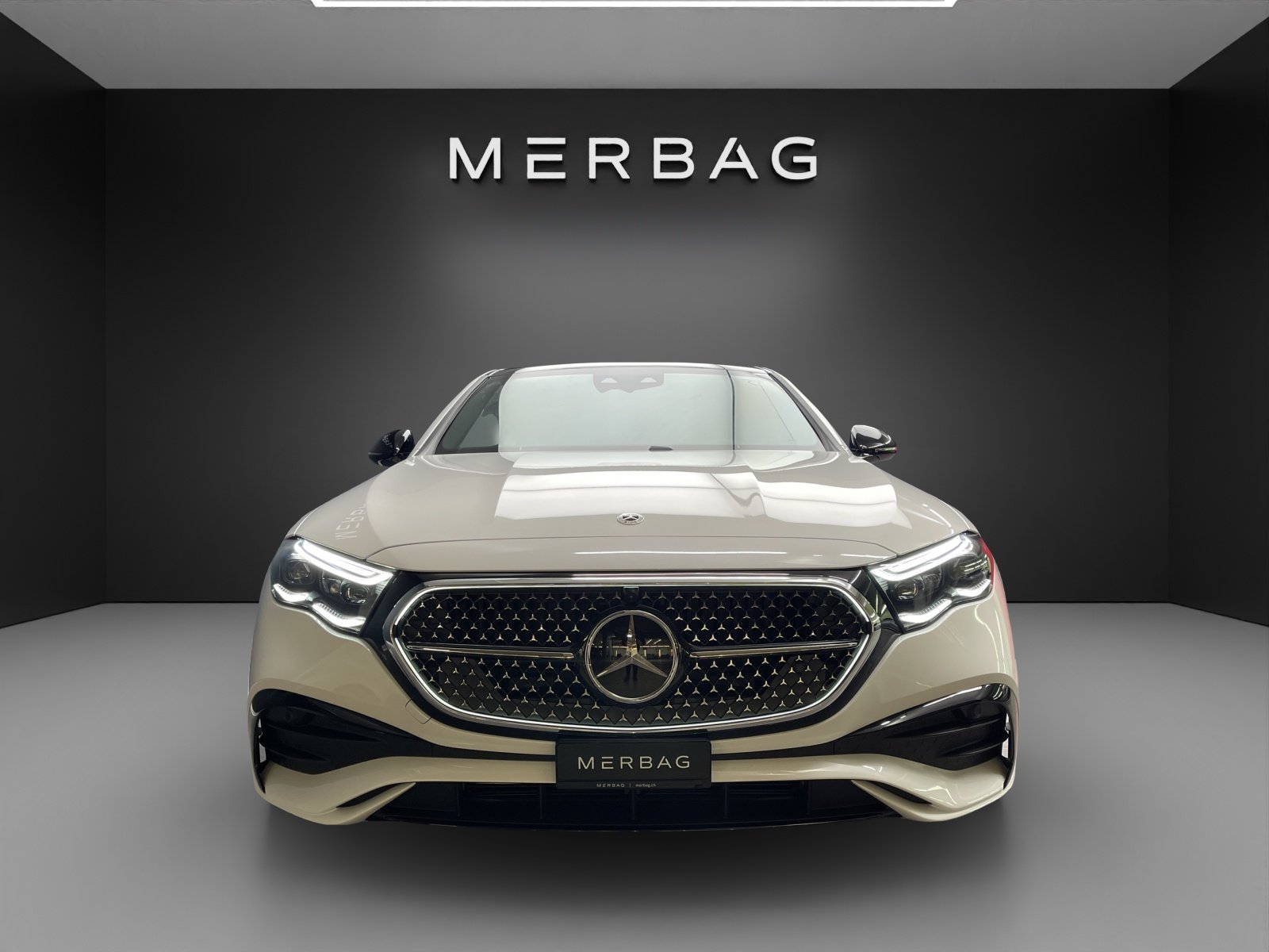 MERCEDES-BENZ E 220 d 4Matic, Mild-Hybrid Diesel/Elektro, Neuwagen, Automat - 2