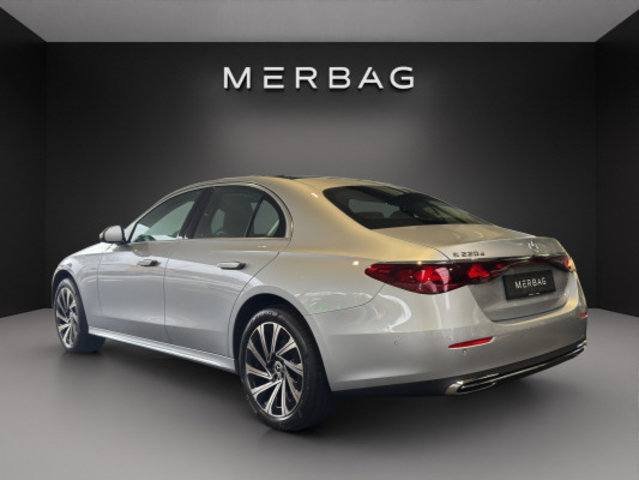 MERCEDES-BENZ E 220 d 4Matic, Mild-Hybrid Diesel/Electric, New car, Automatic - 4