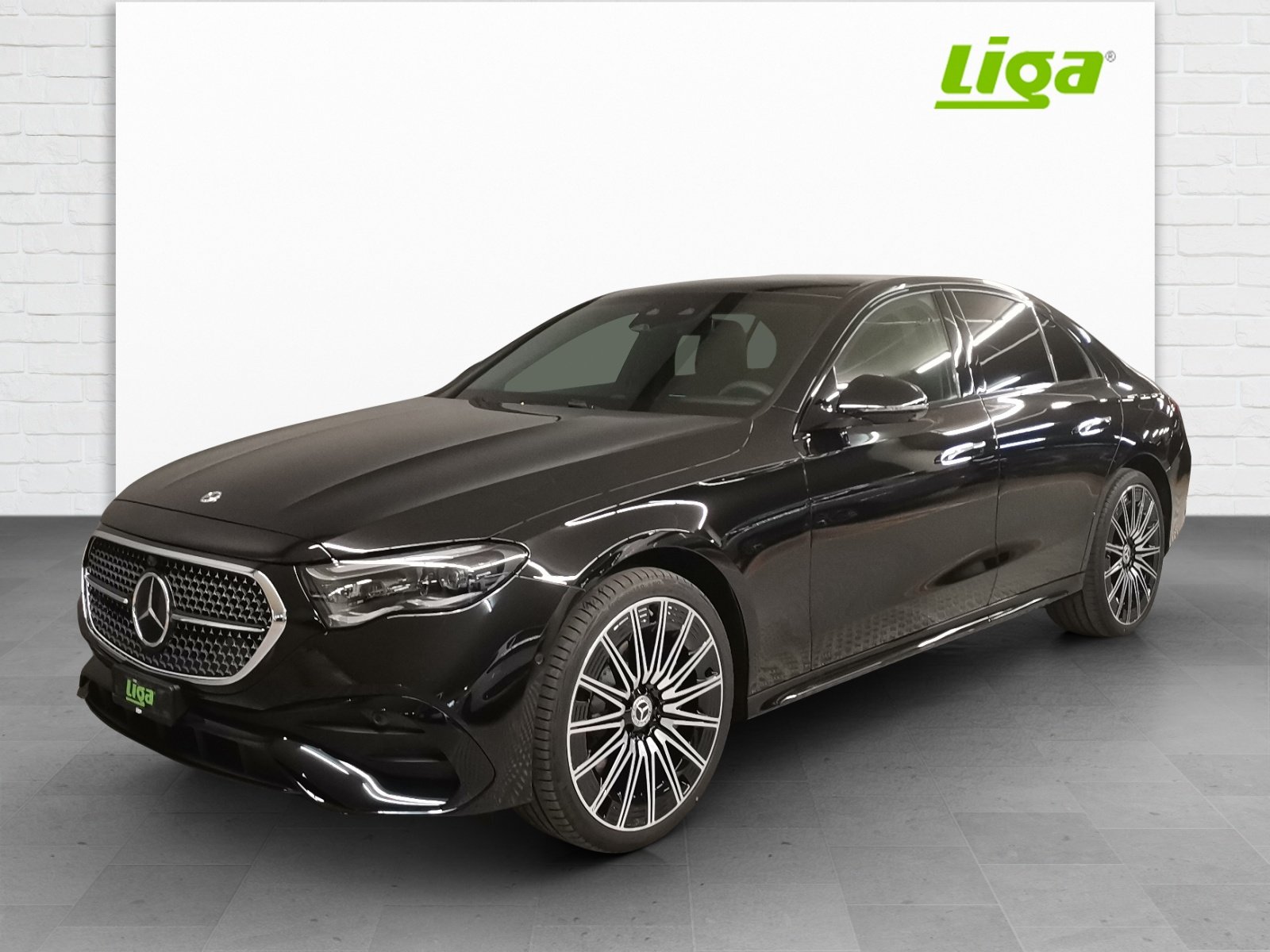 MERCEDES-BENZ E 220 d AMG Line 4Matic, Mild-Hybrid Diesel/Electric, New car, Automatic - 2