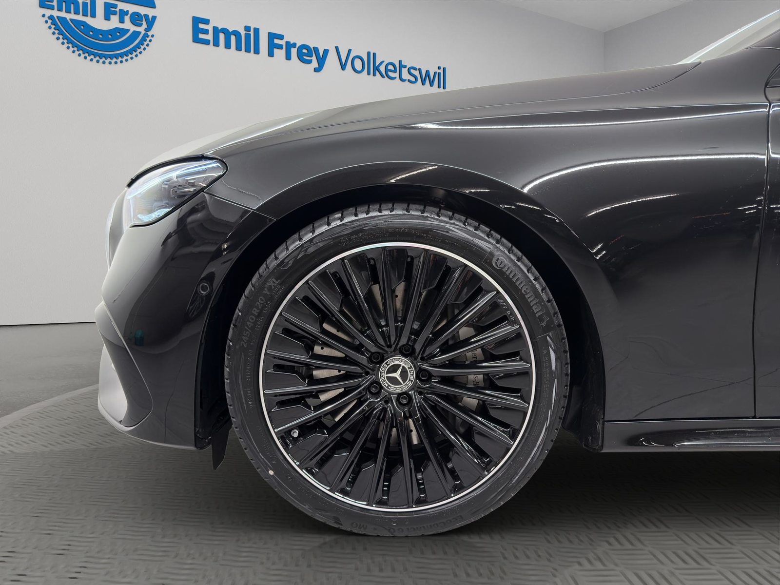 MERCEDES-BENZ E 220 d AMG Line 4matic, Mild-Hybrid Diesel/Elektro, Neuwagen, Automatik - 4