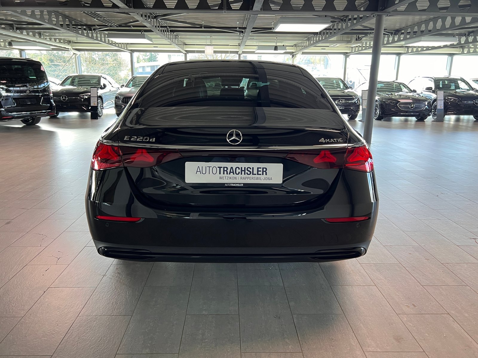 MERCEDES-BENZ E 220 d 4Matic 9G-Tronic, Hybride Léger Diesel/Électricité, Voiture nouvelle, Automatique - 5