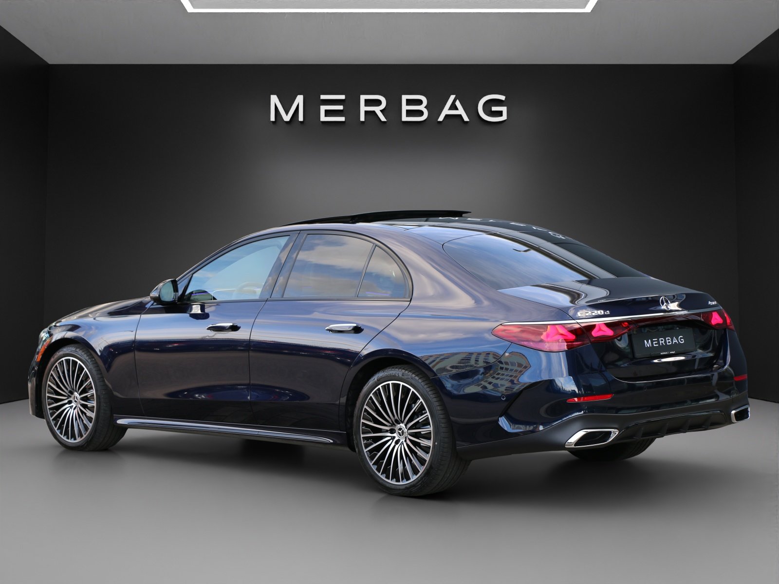 MERCEDES-BENZ E 220 d 4Matic 9G-Tronic, Hybride Leggero Diesel/Elettrica, Auto nuove, Automatico - 3