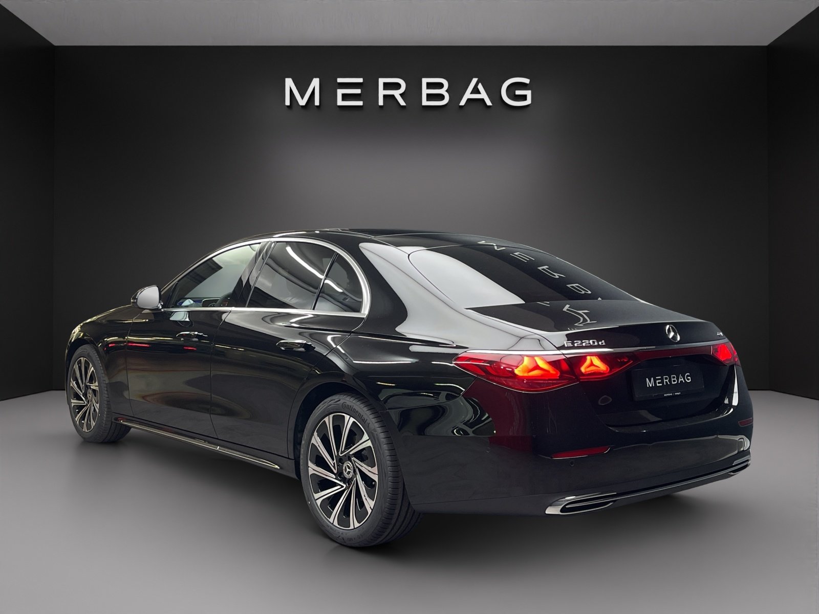 MERCEDES-BENZ E 220 d 4MATIC Limousine, Hybride Léger Diesel/Électricité, Voiture nouvelle, Automatique - 4