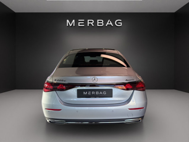 MERCEDES-BENZ E 220 d 4Matic, Mild-Hybrid Diesel/Elektro, Neuwagen, Automatik - 4