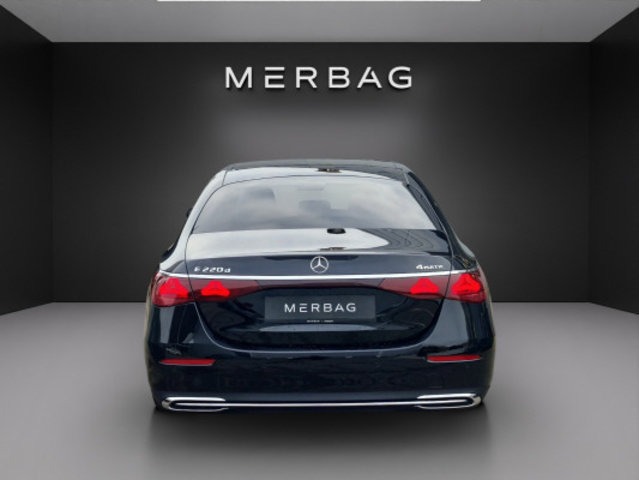 MERCEDES-BENZ E 220 d 4Matic, Mild-Hybrid Diesel/Elektro, Neuwagen, Automatik - 5