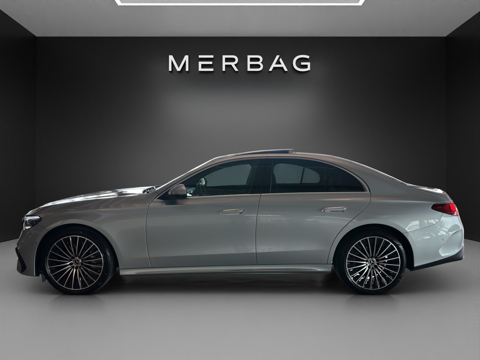 MERCEDES-BENZ E 220 d 4Matic, Mild-Hybrid Diesel/Elektro, Neuwagen, Automatik - 3