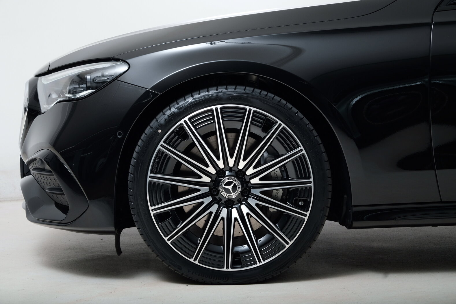 MERCEDES-BENZ E 220 d AMG Line 4matic W214, Mild-Hybrid Diesel/Electric, New car, Automatic - 3