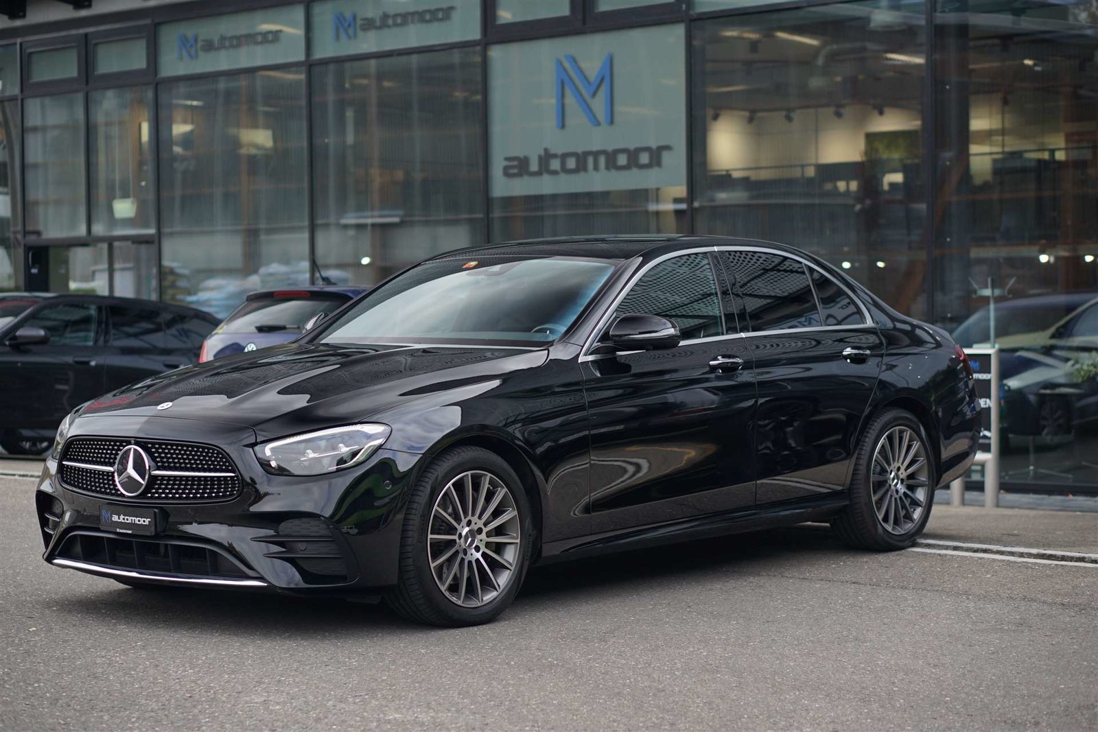 MERCEDES-BENZ E 220 d 4Matic Swiss Star AMG Line 9G-Tronic *CH-Fahrzeug* *